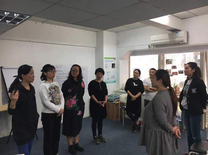 日初学堂